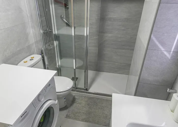 Alba 1b Fuentes De Alba アパート *